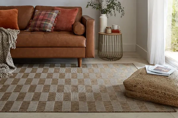 Indoor rug