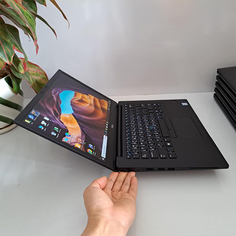 Used Dell Latitude 7490 Laptop - Core i7, Like New 95%