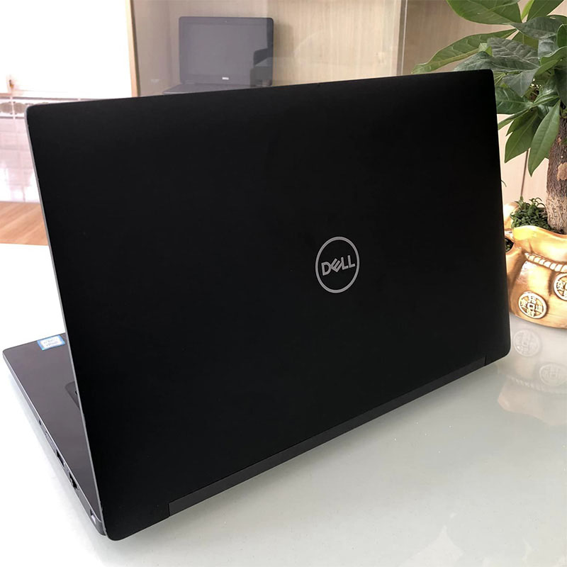 Used Dell Latitude E7490 Laptop – Core i7, Like New 85%